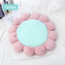 Load image into Gallery viewer, Warm Pet Bed Cute Flower Shape Cushion for Cats Dogs