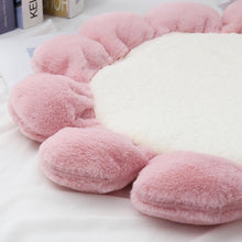 Load image into Gallery viewer, Warm Pet Bed Cute Flower Shape Cushion for Cats Dogs