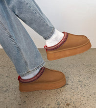 Load image into Gallery viewer, Women Winter Platform Boots