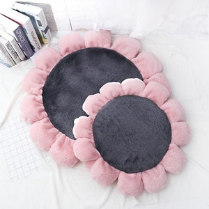 Warm Pet Bed Cute Flower Shape Cushion for Cats Dogs