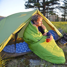 Load image into Gallery viewer, Inflatable Camping Mat with Pillow Built-in Pump