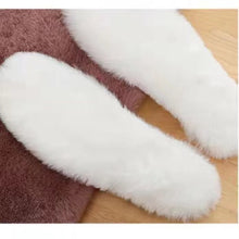 Load image into Gallery viewer, FauxFur Heated Warm Thermal Insoles